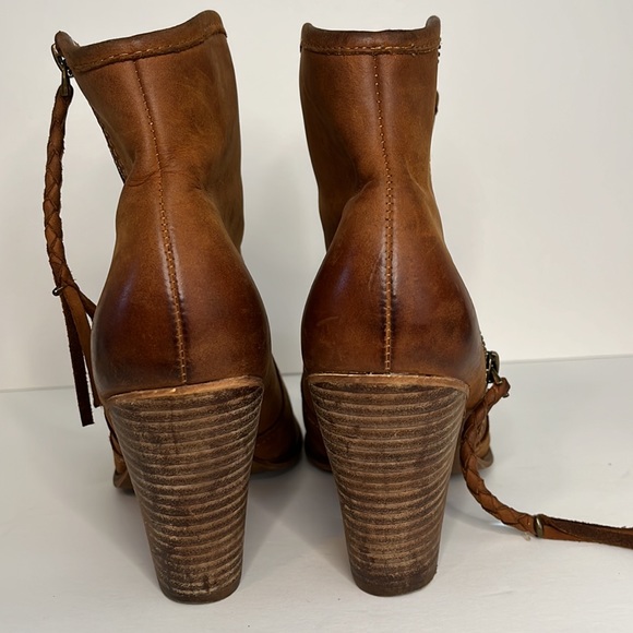 Aldo Fastrost Heeled boots Size 9 - Picture 3 of 7